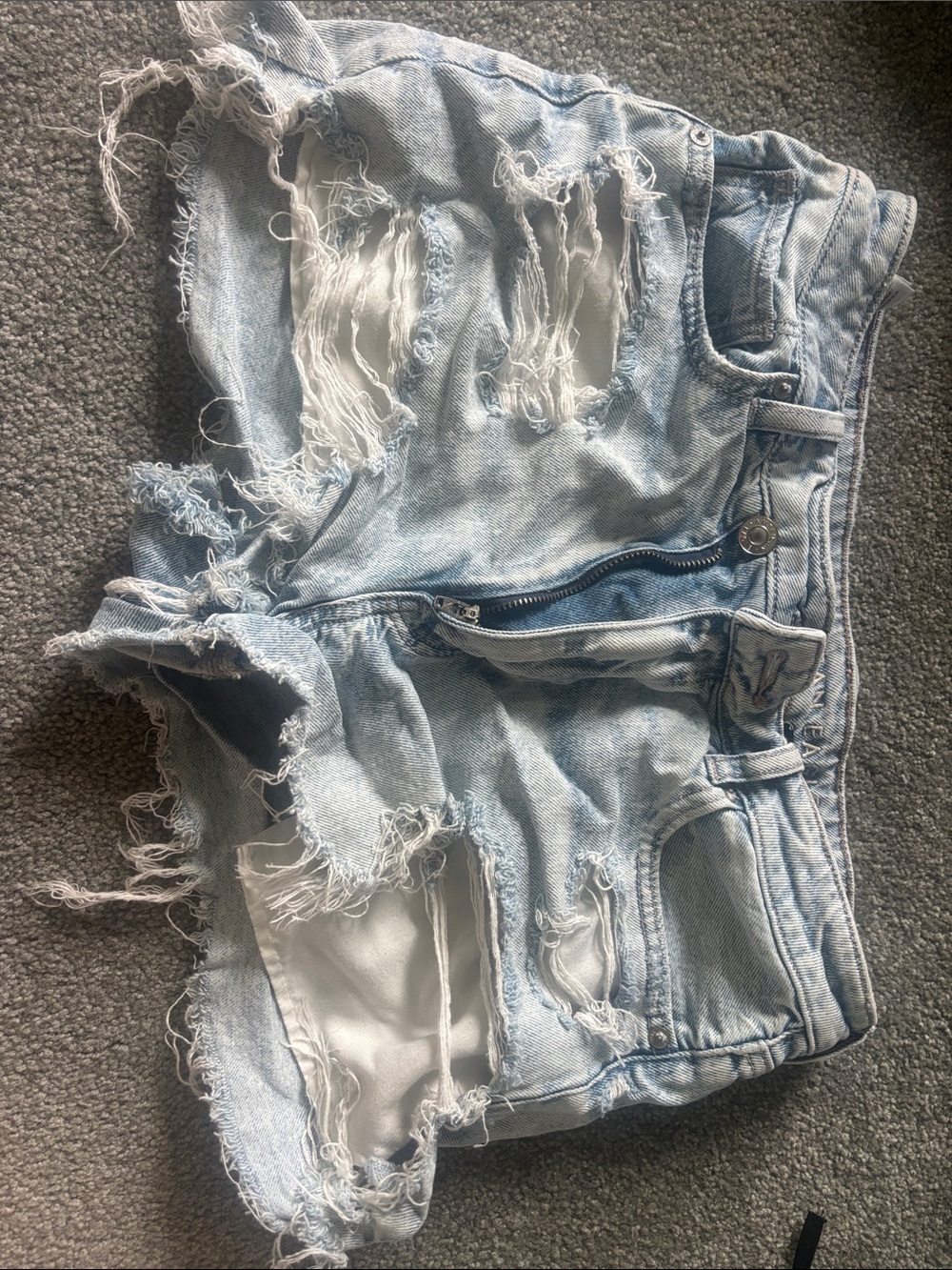 American Eagle Light Blue Distressed Denim Shorts - Women's Casual Cutoff